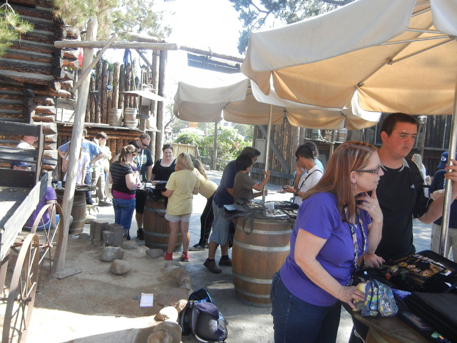 Disneyland Frontierland Streets
